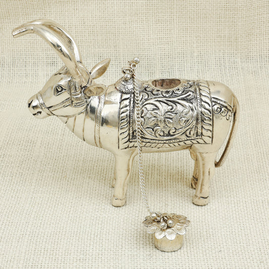 Ornate Silver Rishabh Figurine – Traditional Symbol of Power and Prosperity