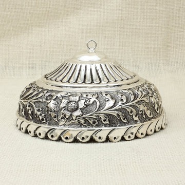 Ornate Silver Finish Chattar