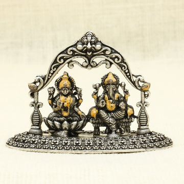 Silver Lakshmi-Ganesha Idol Set under Ornate Arch – Dual Tone Finish