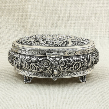 Ornate Silver Dry Fruit Box – Vintage-Inspired Storage