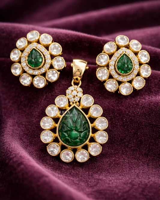 Emerald Floral Carved Polki Set