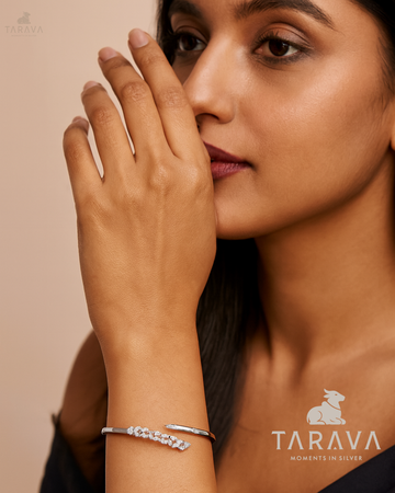 Leaf Pattern CZ Silver Kada