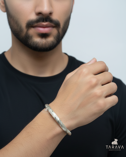 Men’s Braided Texture Silver Kada