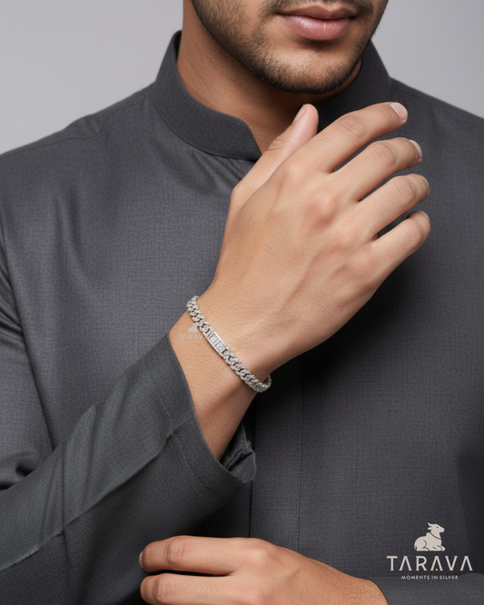 Diamond-Finish Men’s Silver Chain Bracelet