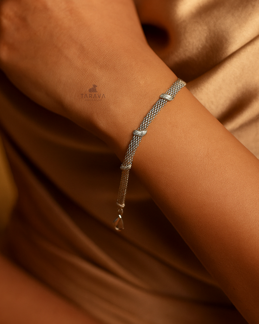 Classic Shine Silver Bracelet