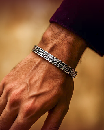 Engraved Silver Kada