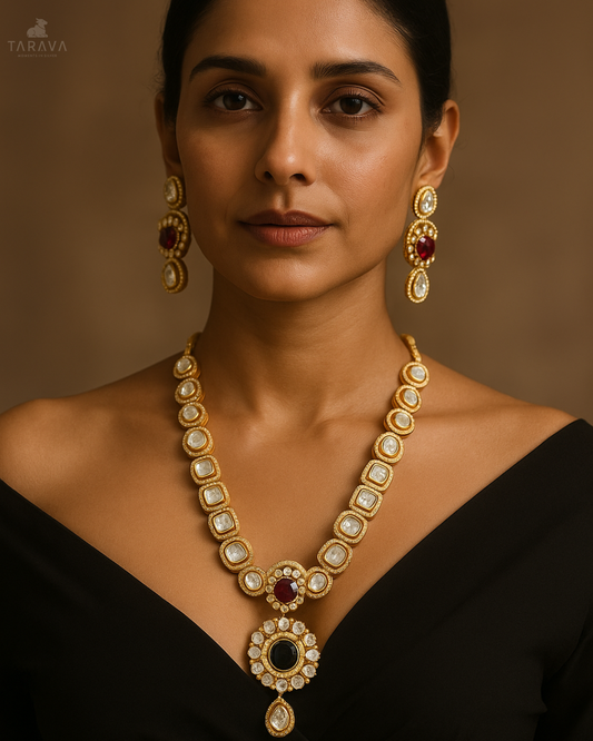 Crimson Royale Neckset