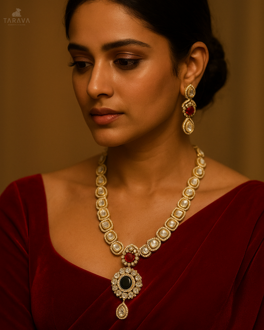 Crimson Royale Neckset