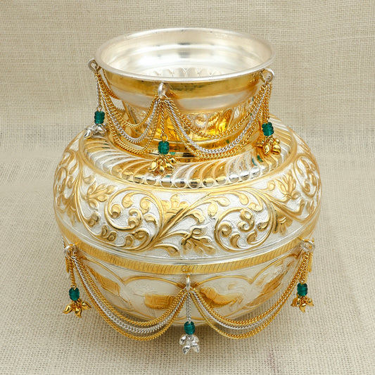 Ornate Silver Ghada with Gold Plating – Embellished with Chains & Engraved Motifs