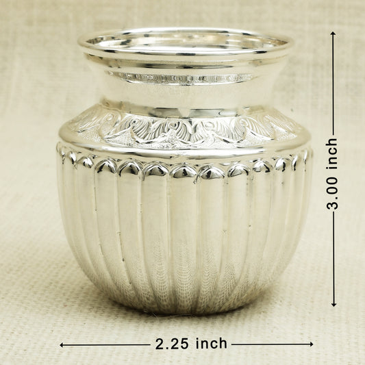 Antique Silver Kalash with Vertical Ribbed Design – Elegant Traditional Finish